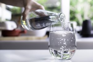 como se alcaliniza el agua